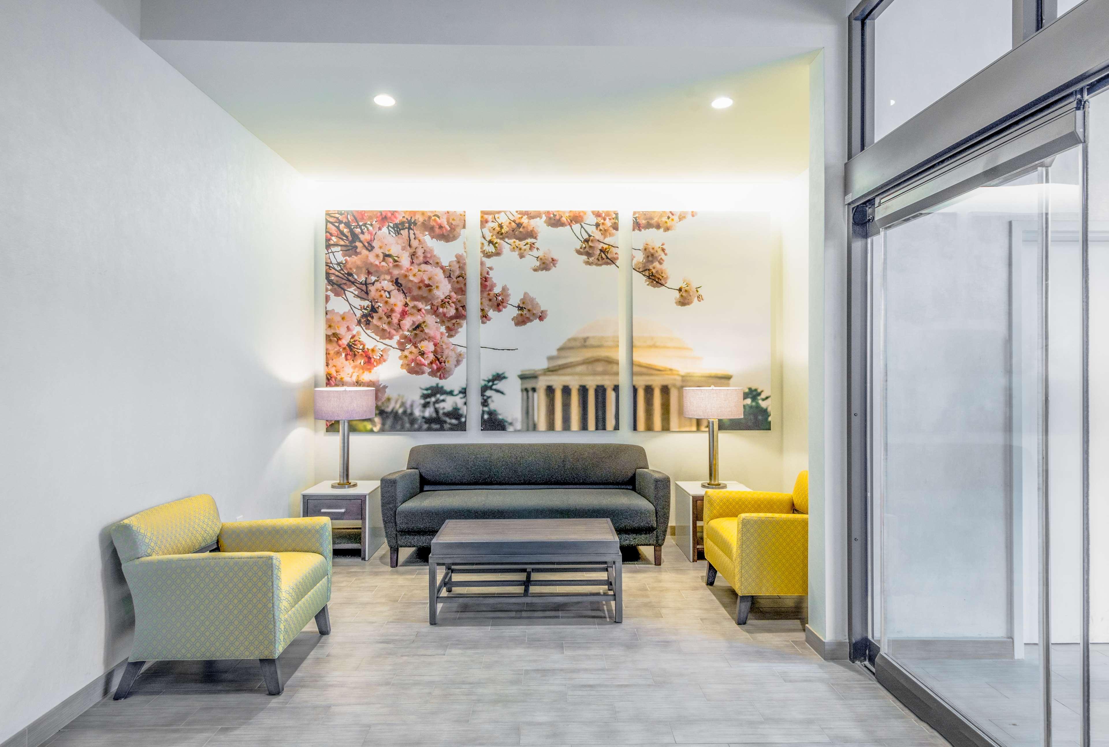 Hyatt Place Washington D.C./National Mall Exterior photo